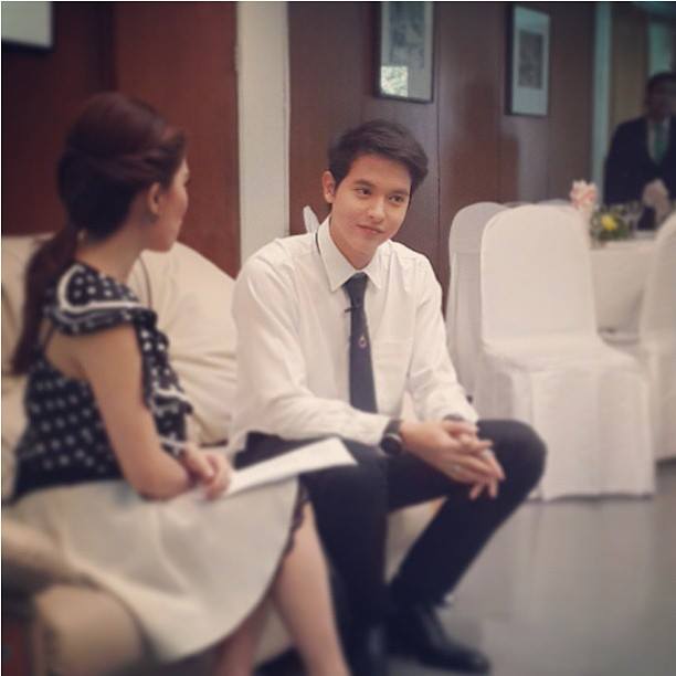 เจมส์ จิรายุ ลุคใสใส ในมาดเฟรชชี่ งานปฐมนิเทศ ม.รังสิต