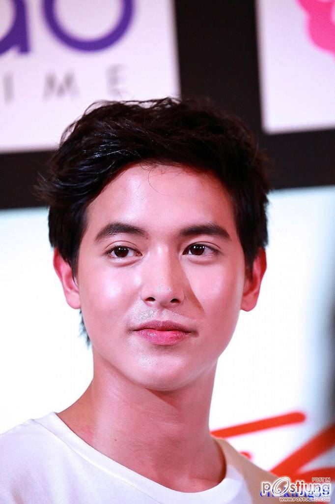 เจมส์ เล่นลิ้น