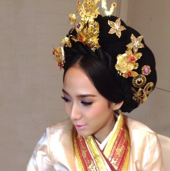 สวยเริ่ดดุจนางพญา Aum patchrapa@Make up artist Thailand!!