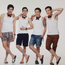 เปิดกอง... รถไฟ เรือเมล์ ลิเก กองถ่าย พบ 4 หนุ่มสุดฮา หล่อร้ายไม่เบา