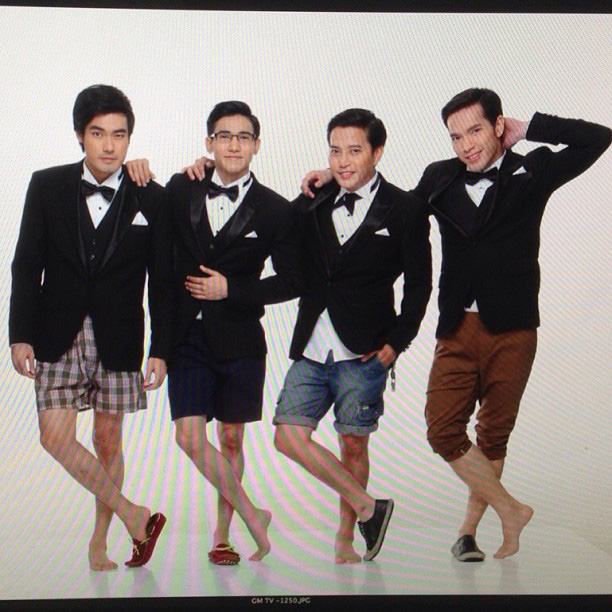 เปิดกอง... รถไฟ เรือเมล์ ลิเก กองถ่าย พบ 4 หนุ่มสุดฮา หล่อร้ายไม่เบา