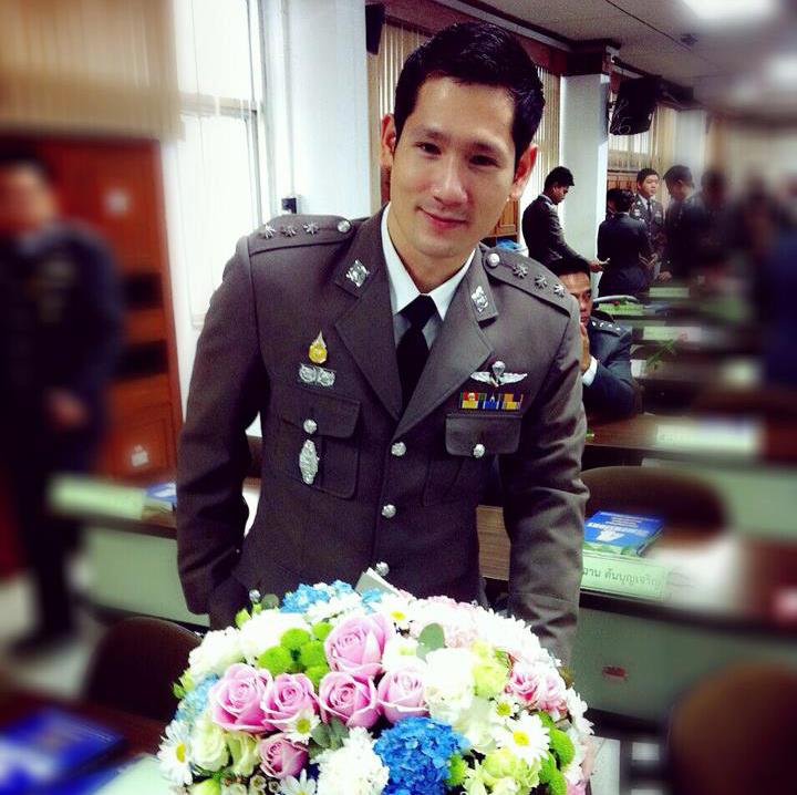 จากเฟสหนุ่มไฉไล by นายร้อย หล่อดูดีคะ