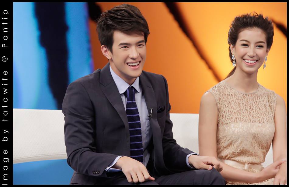 เจมส์ มาร์ & มิ้นต์ ชาลิดา @ รายการ Tonight Show (24-6-56)