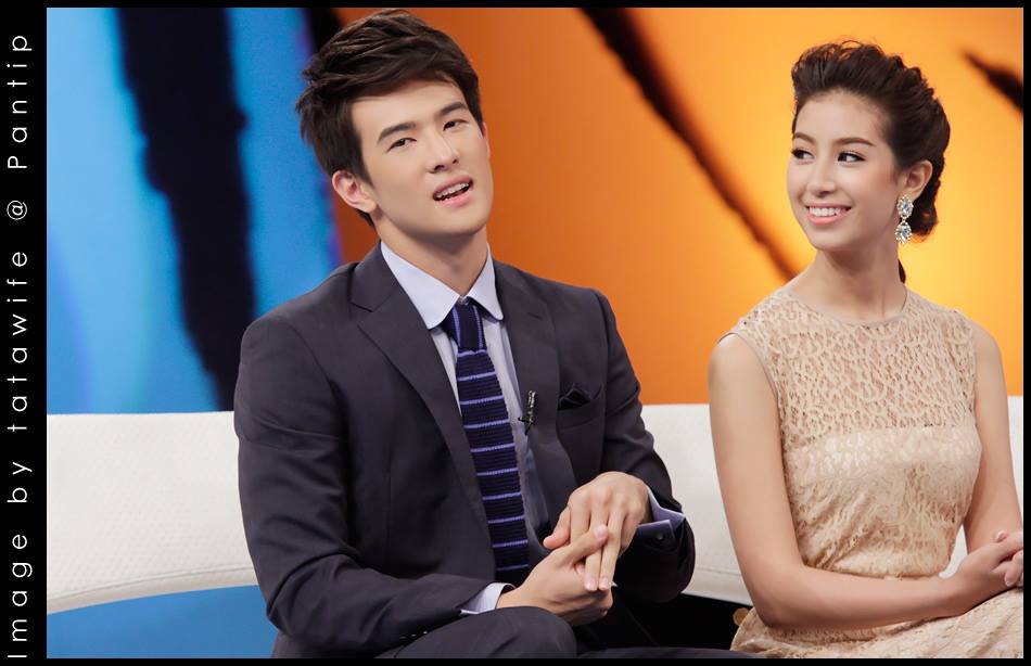 เจมส์ มาร์ & มิ้นต์ ชาลิดา @ รายการ Tonight Show (24-6-56)