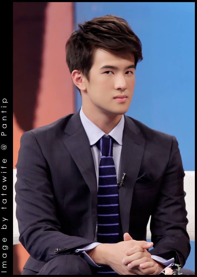 เจมส์ มาร์ & มิ้นต์ ชาลิดา @ รายการ Tonight Show (24-6-56)