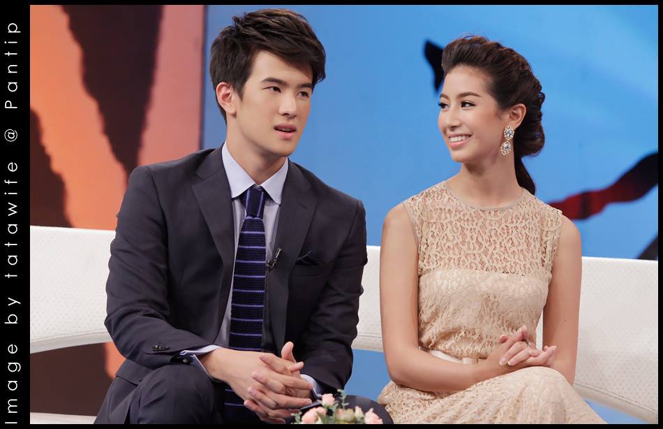 เจมส์ มาร์ & มิ้นต์ ชาลิดา @ รายการ Tonight Show (24-6-56)