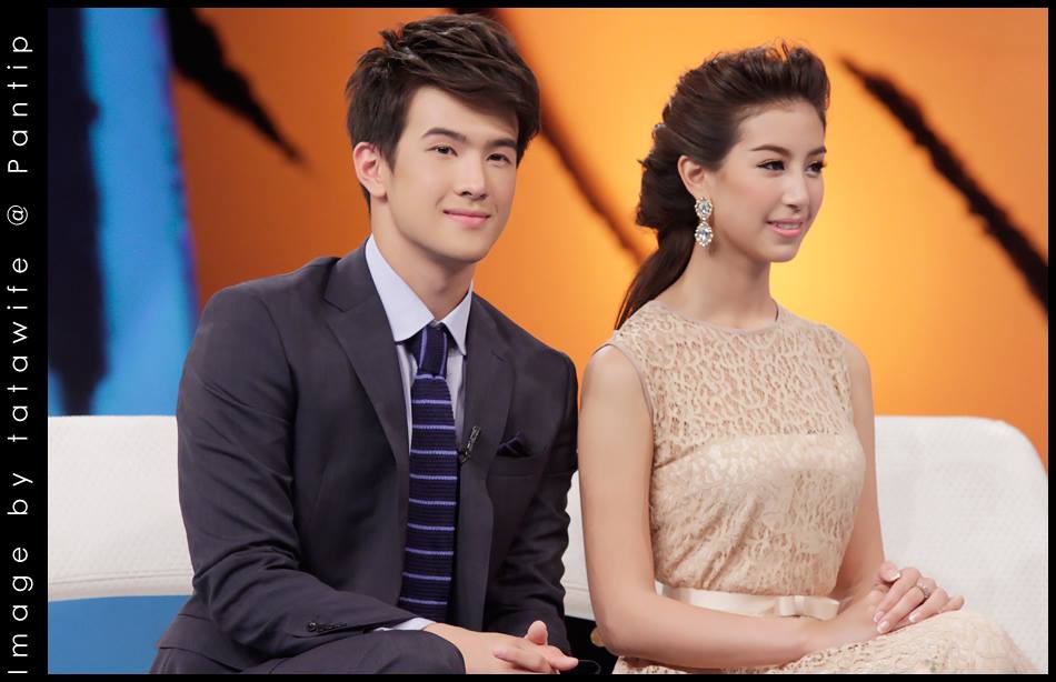 เจมส์ มาร์ & มิ้นต์ ชาลิดา @ รายการ Tonight Show (24-6-56)