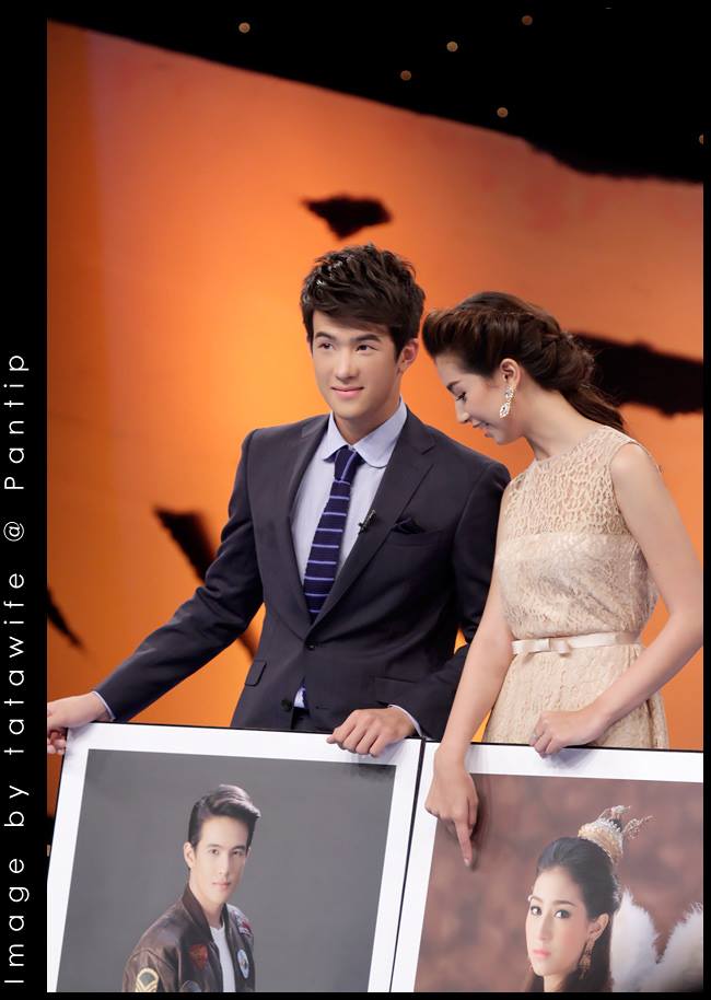 เจมส์ มาร์ & มิ้นต์ ชาลิดา @ รายการ Tonight Show (24-6-56)