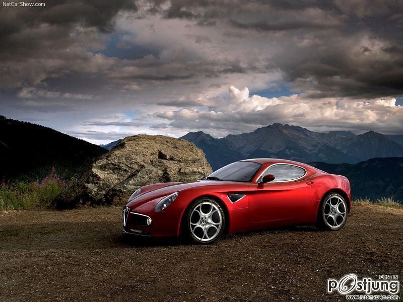 สง่างามแท้ Alfa Romeo 8c Competizione