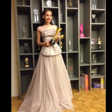 ญาญ่า ฮอตมากถึงขนาดมีห้องเก็บรางวัล!!!