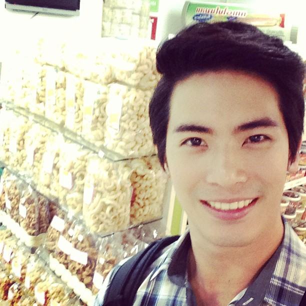 สน ยุกต์ หล่อเท่ห์ จาก Instagram