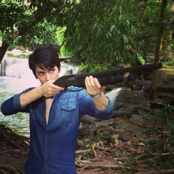 สน ยุกต์ หล่อเท่ห์ จาก Instagram