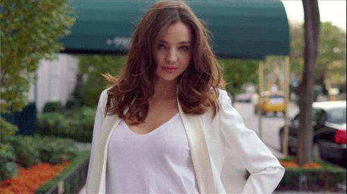 ผู้หญิงที่สวยทั้งตัว Miranda Kerr