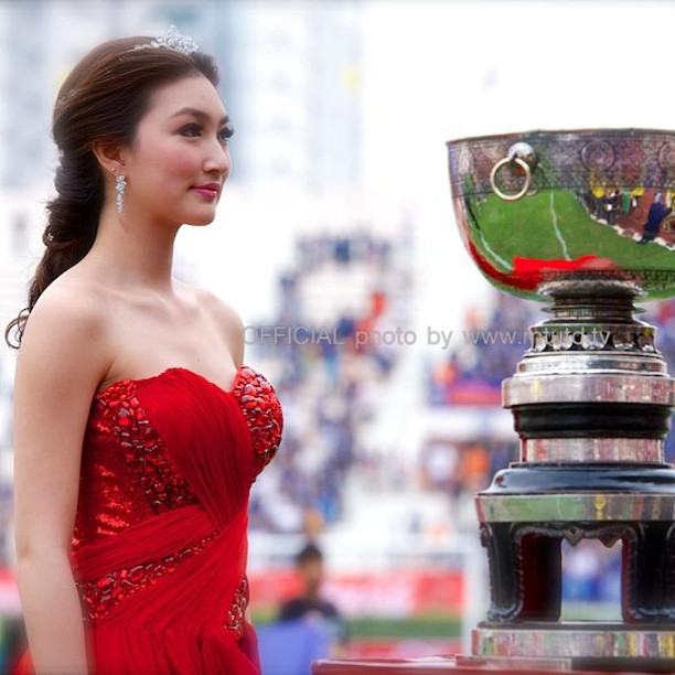 แพนเค้ก สวยสง่า ดุจดั่งเจ้า หญิง ใน นิยาย @ ในงาน Coke Charity Cup