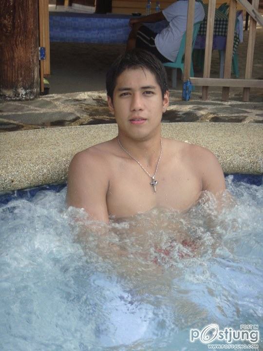 หนุ่มล่ำ Aljur Abrenica น่ารักๆจิงๆ