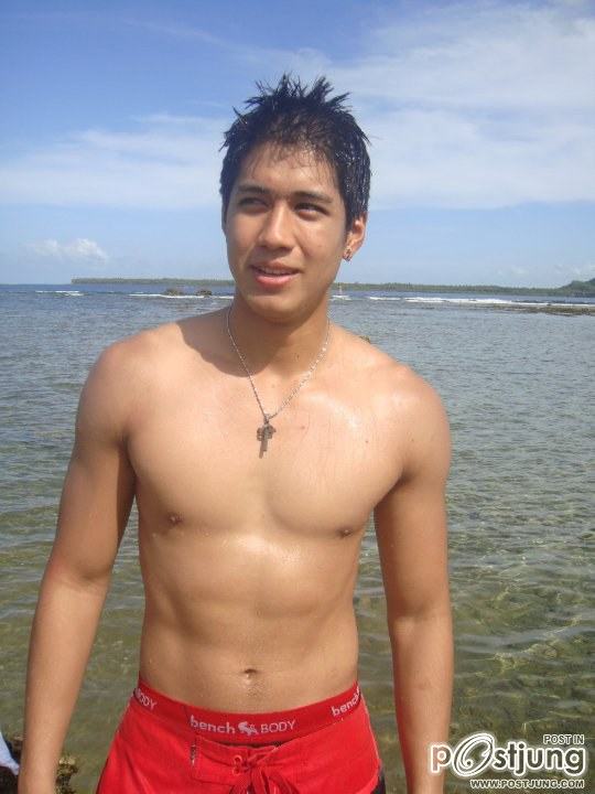 หนุ่มล่ำ Aljur Abrenica น่ารักๆจิงๆ