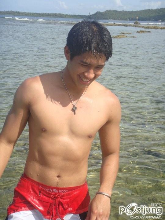 หนุ่มล่ำ Aljur Abrenica น่ารักๆจิงๆ