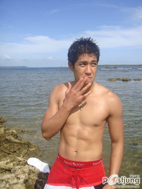 หนุ่มล่ำ Aljur Abrenica น่ารักๆจิงๆ