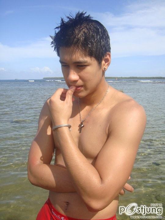 หนุ่มล่ำ Aljur Abrenica น่ารักๆจิงๆ