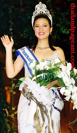 ได้รับมงกุฎ Miss Thailand Universe 2003