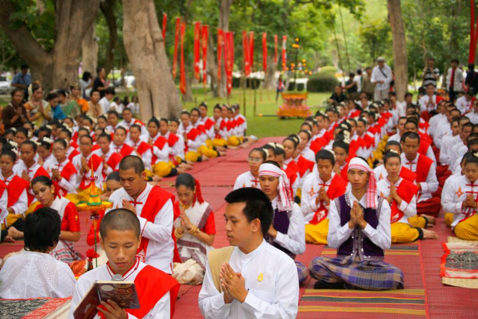 ไหว้ครูคณะวิจิตรศิลป์ มช ปี2556