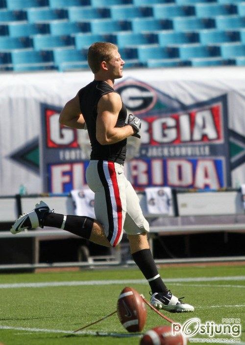 นักกีฬาเซ็กซี่ ๒๗