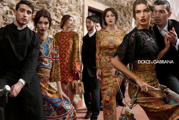 ชมพู่อารยา in dolce&gabbana 2013