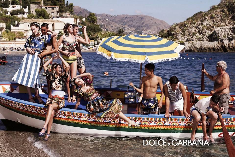 ชมพู่อารยา in dolce&gabbana 2013