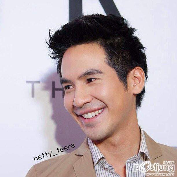 พี่โป๊ปจ๋า..ยิ้มหล่อๆจัง