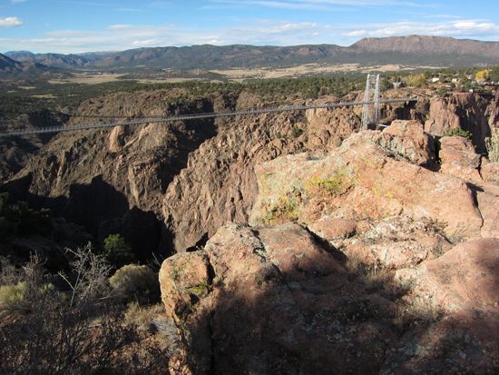 3. สะพานรอยัล จอร์จ แห่งโคโลราโด (Royal Gorge Bridge in Colorado)