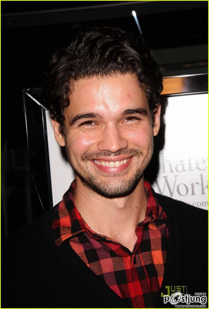 Steven Strait หล่อเซอร์ม๊วกๆ