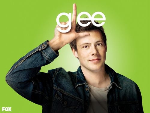 Cory Monteith หรือฟินน์แห่ง Gleeเสียชีวิตแล้ว T^T