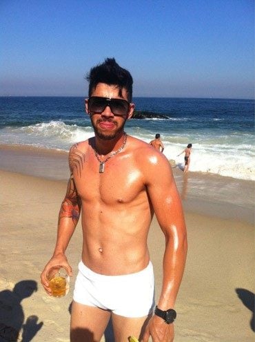 หล่อกระชากใจ..Gusttavo Lima..