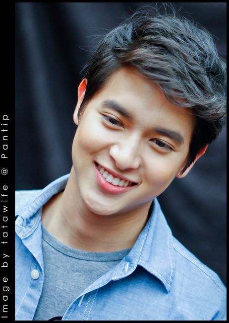 เบื้องหลัง เจมส์ จิรายุ ถ่ายนิตยสาร แฮมเบอร์เกอร์ หล่อ ใส ฟินสุด ๆ