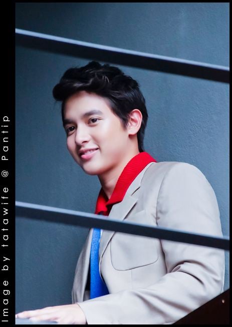 เบื้องหลัง เจมส์ จิรายุ ถ่ายนิตยสาร แฮมเบอร์เกอร์ หล่อ ใส ฟินสุด ๆ