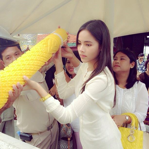 ญาญ่า อุรัสยา สวย แบ๊ว น่ารัก