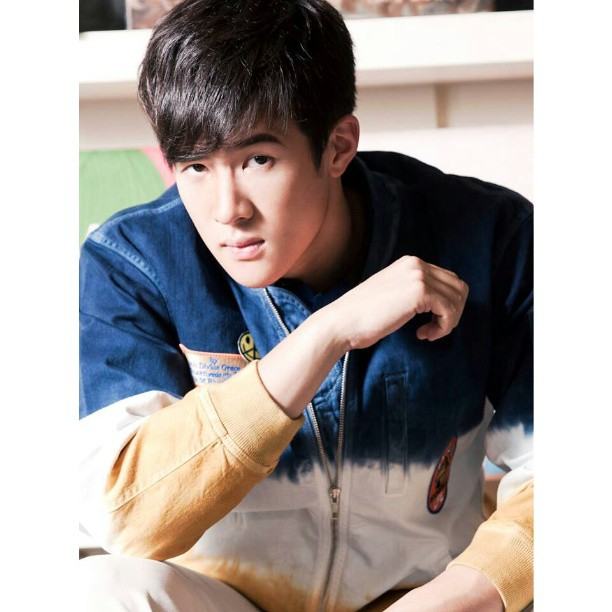 เจมส์ มาร์ จากvolumpและhamburgers