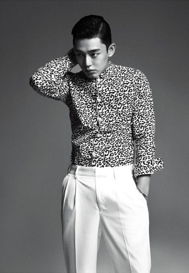 Yoo Ah In @ High Cut vol.106 July 2013