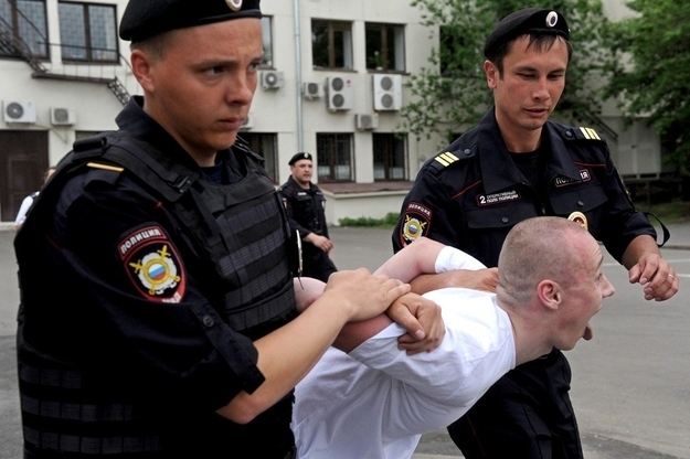ความรุนแรงจากกลุ่มต่อต้านLGBTในรัสเซีย