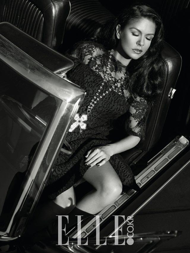 Lee Byung Hun & Catherine Zeta-Jones @ Elle Korea August 2013