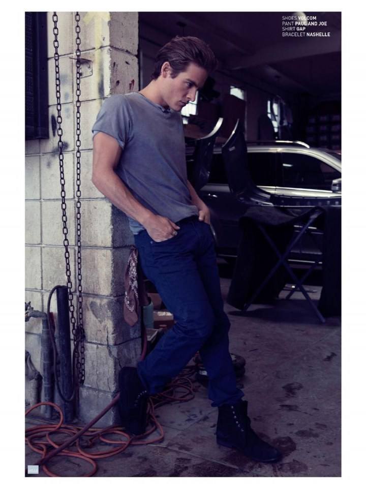 Kevin Zegers @ BELLO Magazine no.49  August 2013