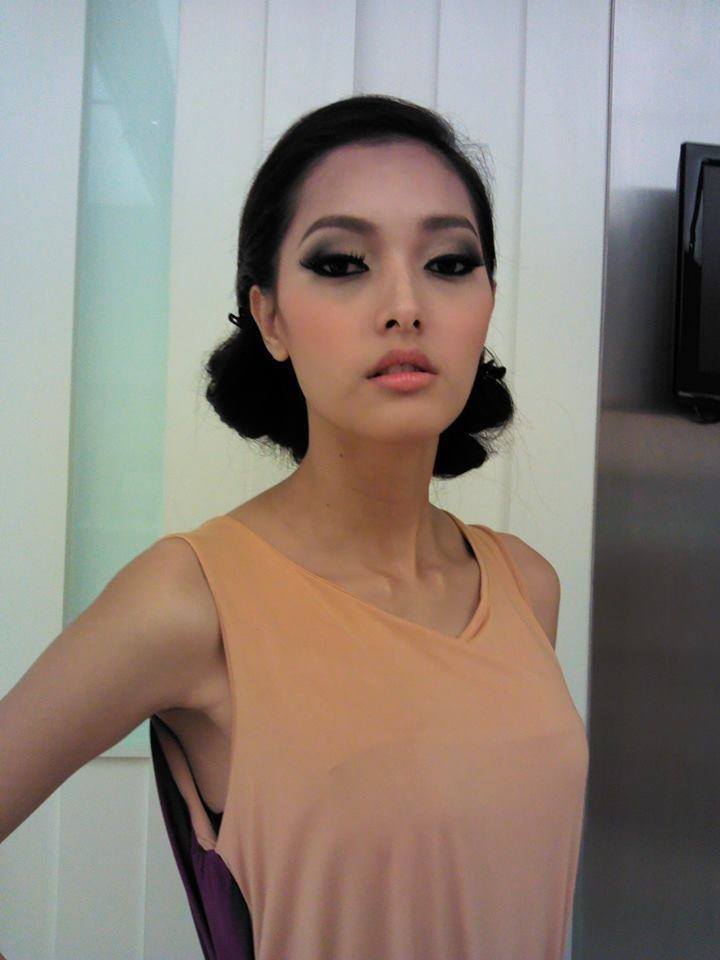 เปิดตัวชุดประจำชาติ miss supranational 2013