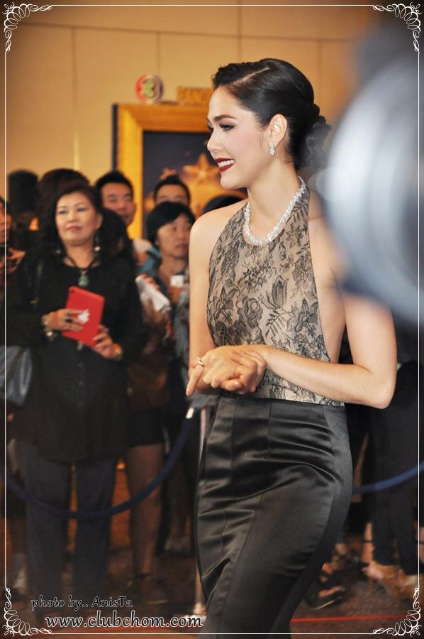 ชมพู่ อารยา สวยสหง่า ตะลืงที่สุดในวันงาน@เปิดวิกสาม ชมภาพ HD By clubchom