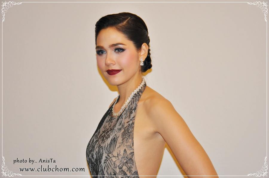 ชมพู่ อารยา สวยสหง่า ตะลืงที่สุดในวันงาน@เปิดวิกสาม ชมภาพ HD By clubchom