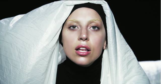 Lady Gaga -  Applause. สวยเว่อร์ #สะพรึง #รักนาง