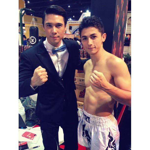 สองพี่น้องสุดหล่อจากเวทีThai Fight