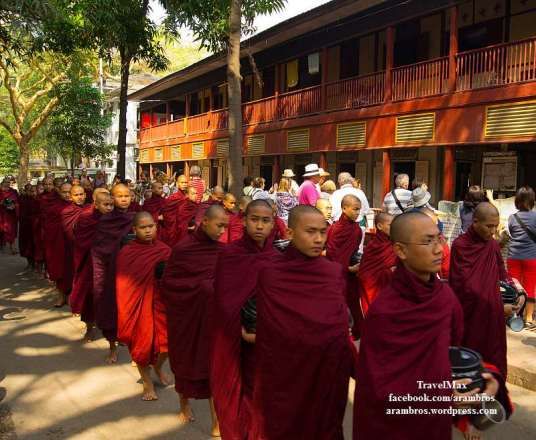 วัดมหากันดายงค์ วิทยาลัยสงฆ์ที่ใหญ่ที่สุดในพม่า