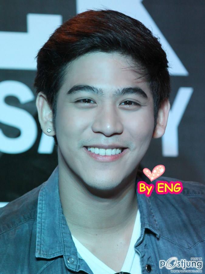 ยิ้มยิ้ม