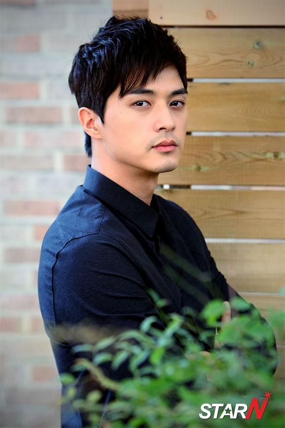 kim ji hoon  แฟนเค้าเอง