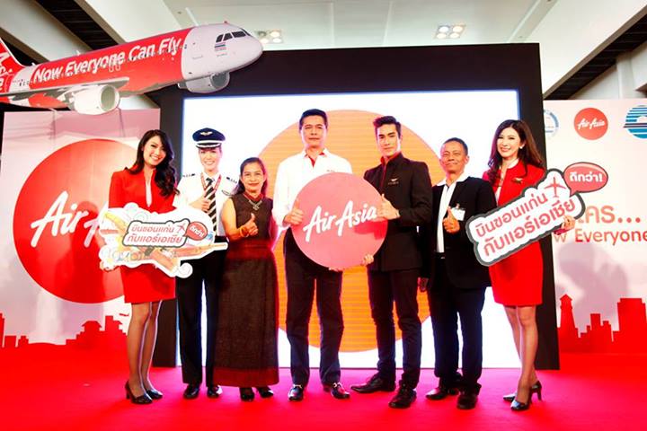 ณเดช คูกิมิยะ ในงานเปิดตัวสายการบิน AirAsia (เส้นทางใหม่ ขอนแก่น-ดอนเมือง)